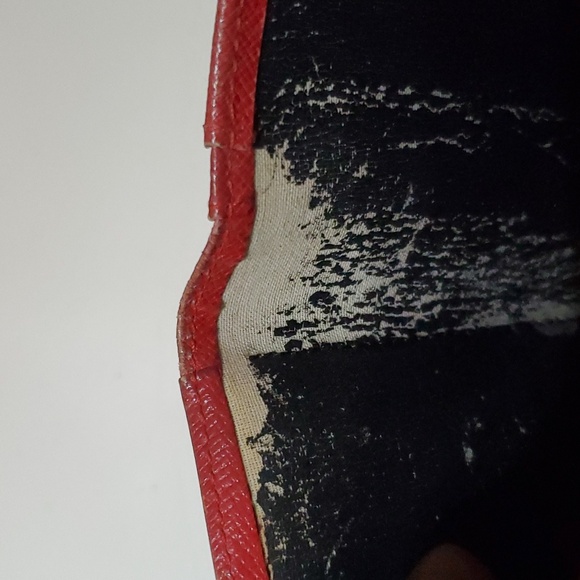 Louis Vuitton Red Epi Kisslock Wallet - Picture 3 of 8